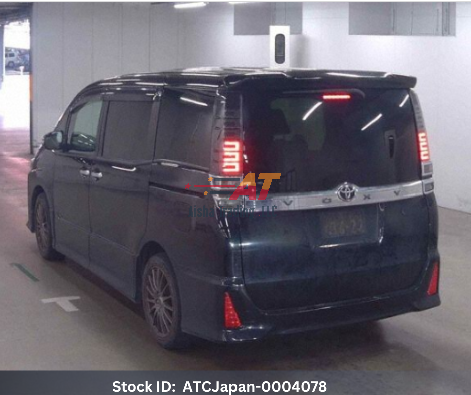 2017 Toyota Voxy